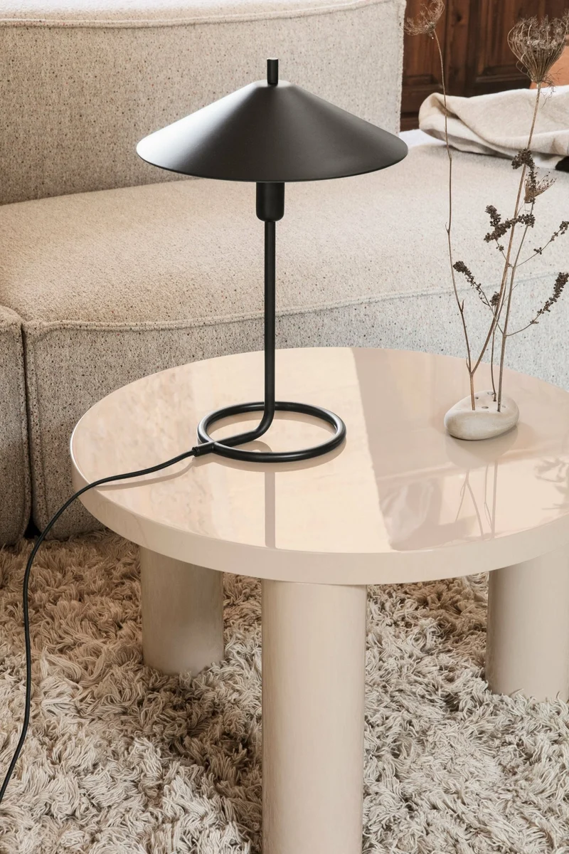 Table basse beige cachemire 65x65x41,4cm Post - Ferm Living