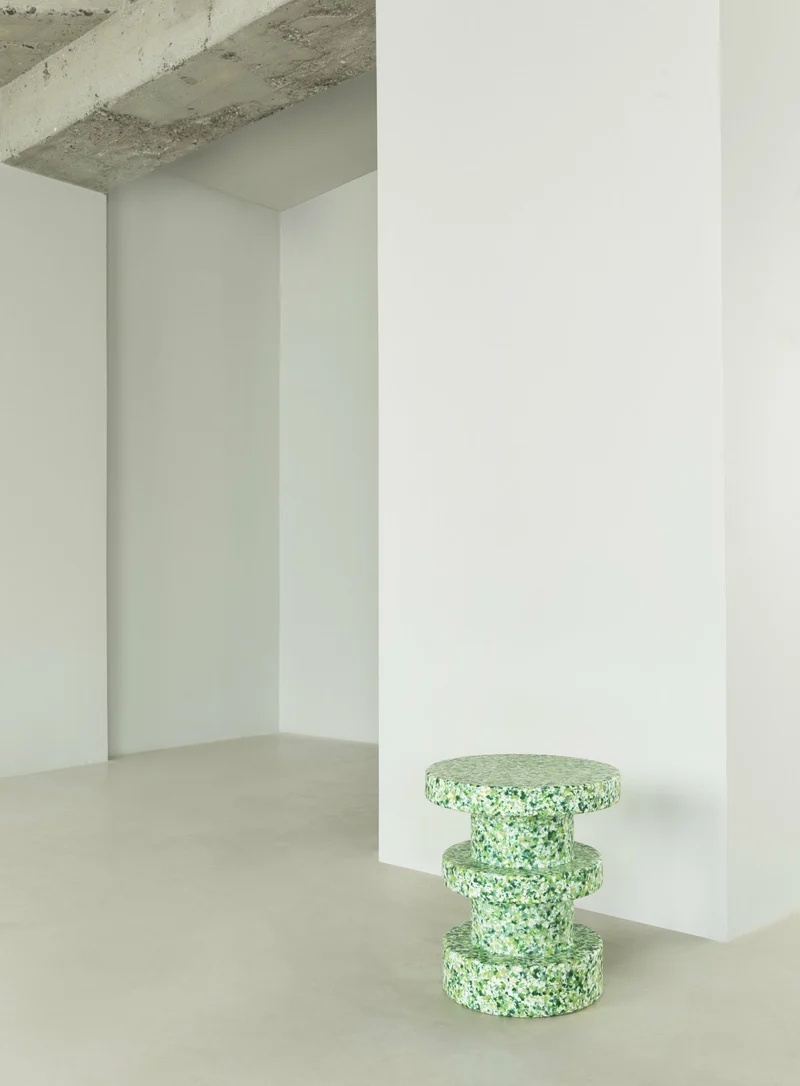 Tabouret en polyéthylène recyclé vert Bit vert - Normann Copenhagen