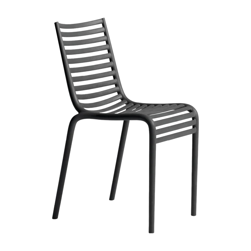 Chaise en plastique recyclé gris foncé PIP-e Green - Driade
