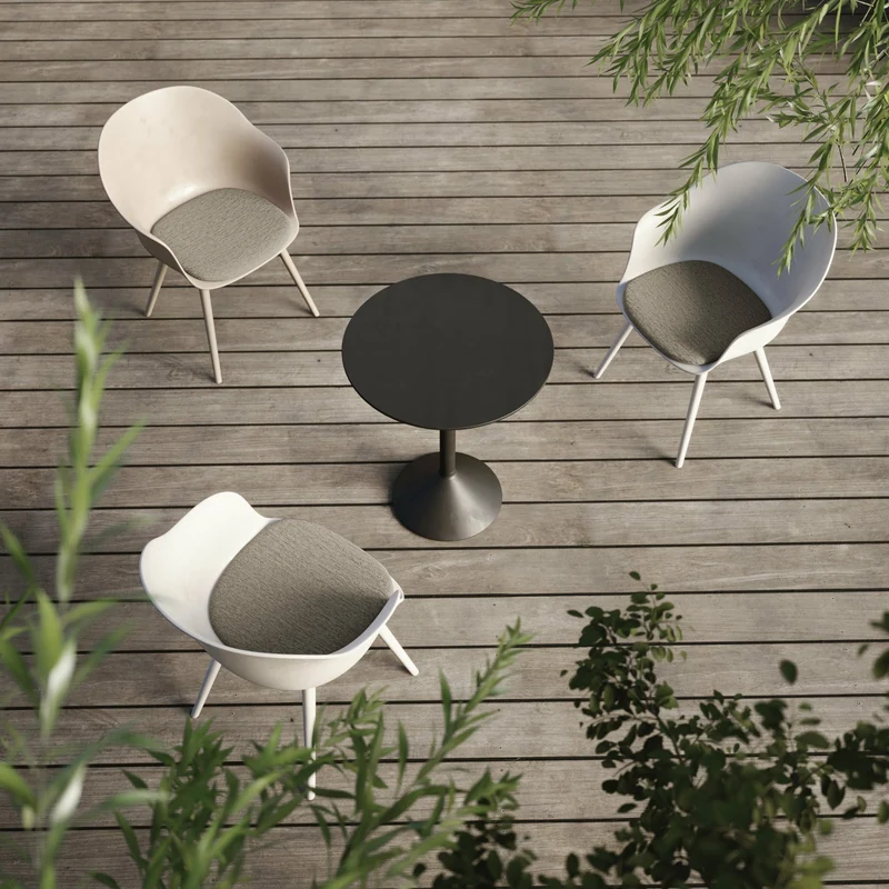 Chaise de jardin alabaster blanc Bat - Gubi