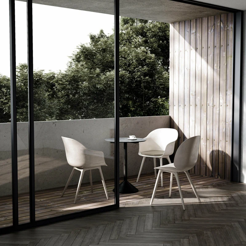 Chaise de jardin alabaster blanc Bat - Gubi
