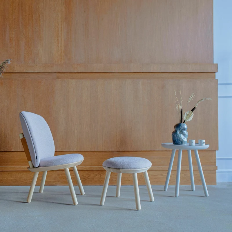 Tabouret en frêne noir et cuir noir Naïve - Emko
