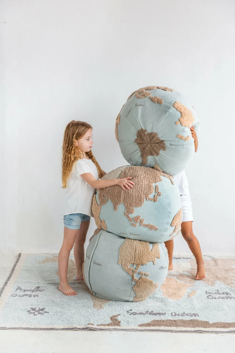 Pouf map monde enfant - Lorena Canals