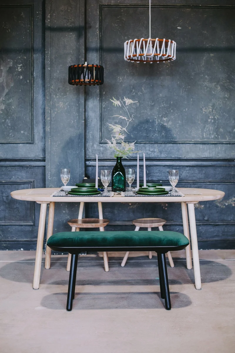 Table de salle à manger en frêne naturel Naïve - Emko