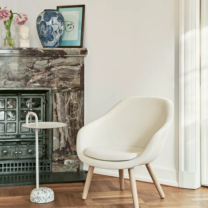 Table d'appoint en acier noir Bowler - Hay