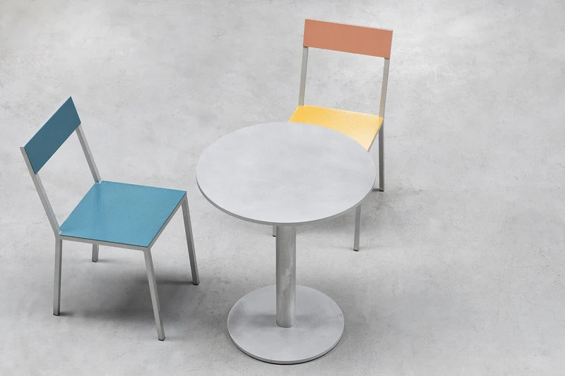 Table ronde en aluminium 65x74cm - valerie_objects