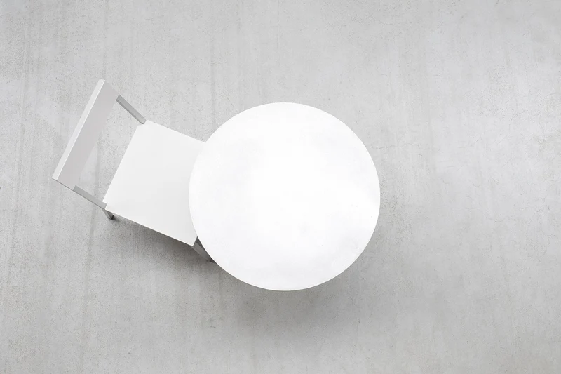 Table ronde en aluminium 65x74cm - valerie_objects
