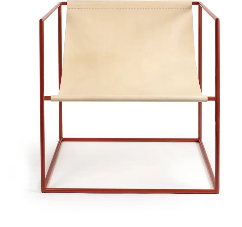 Fauteuil en métal rouge et cuir beige 62x62x61cm Solo Seat - valerie_objects