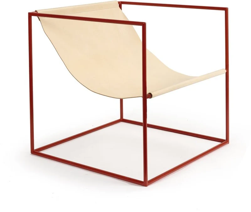 Fauteuil en métal rouge et cuir beige 62x62x61cm Solo Seat - valerie_objects