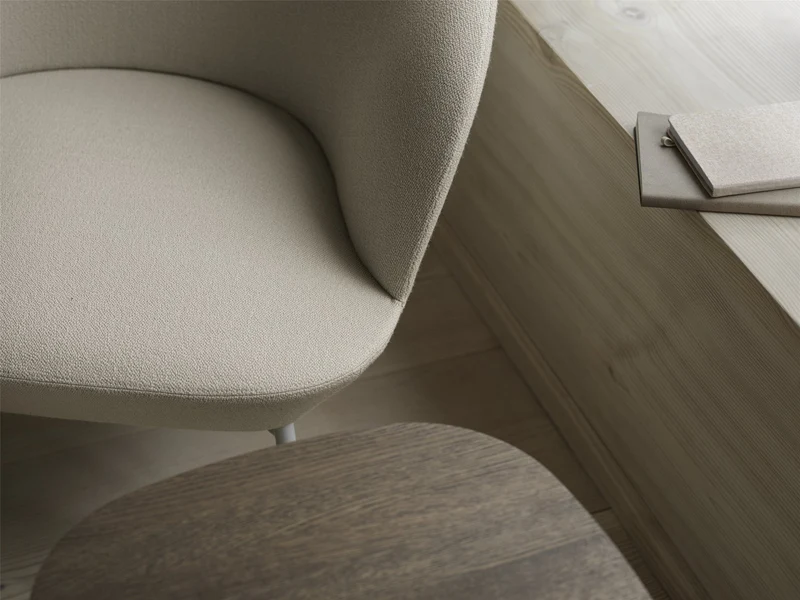 Fauteuil en tissu et structure en acier vidar 146 gris 75,5cm Oslo - Muuto