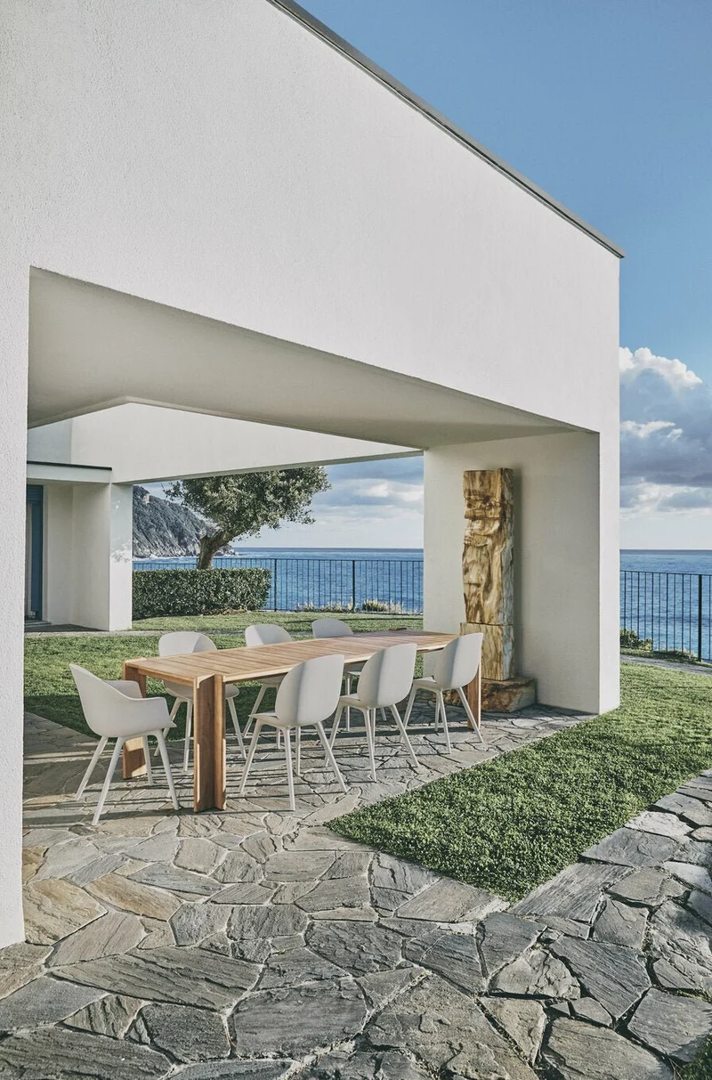 Table à manger en teck naturel 105x281 cm Atmosfera - Gubi