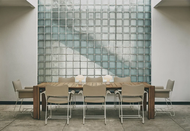 Table à manger en teck naturel 105x281 cm Atmosfera - Gubi