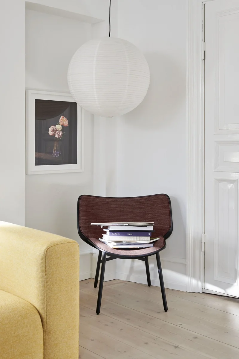 Fauteuil en chêne naturel et tissus coda 100 pieds acier noir Dapper - HAY