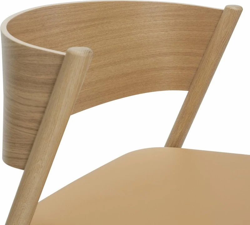 Fauteuil en chêne naturel et cuir beige Oblique - Hübsch