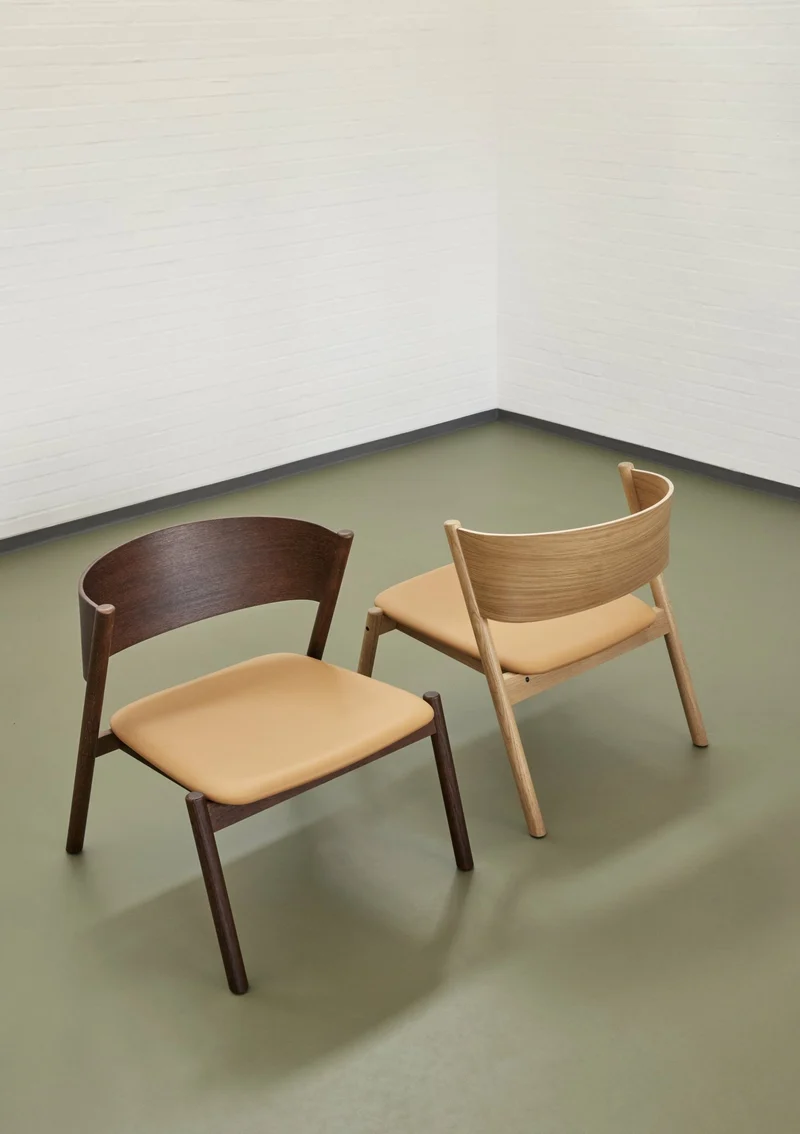 Fauteuil en chêne naturel et cuir beige Oblique - Hübsch