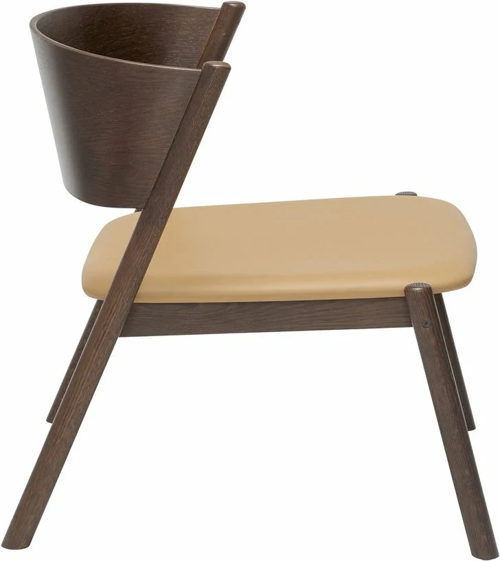 Fauteuil en chêne foncé et cuir marron Oblique - Hübsch