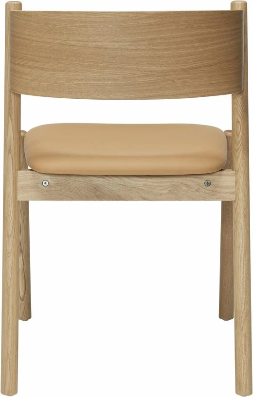 Chaise en chêne naturel et cuir beige Oblique - Hübsch