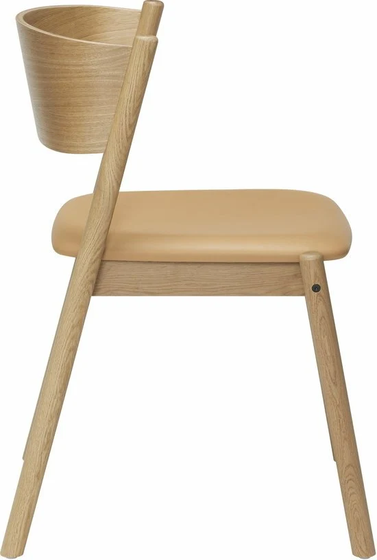 Chaise en chêne naturel et cuir beige Oblique - Hübsch
