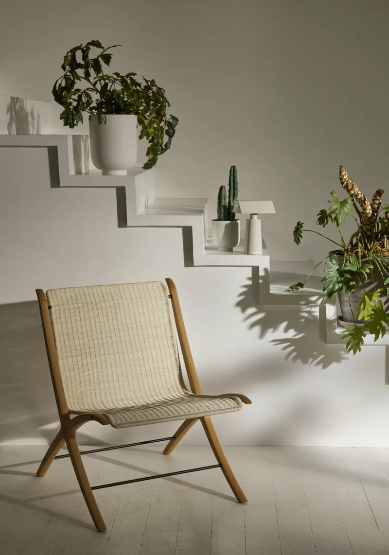 Fauteuil en chêne et rotin avec détails en noyer X HM10 - &Tradition
