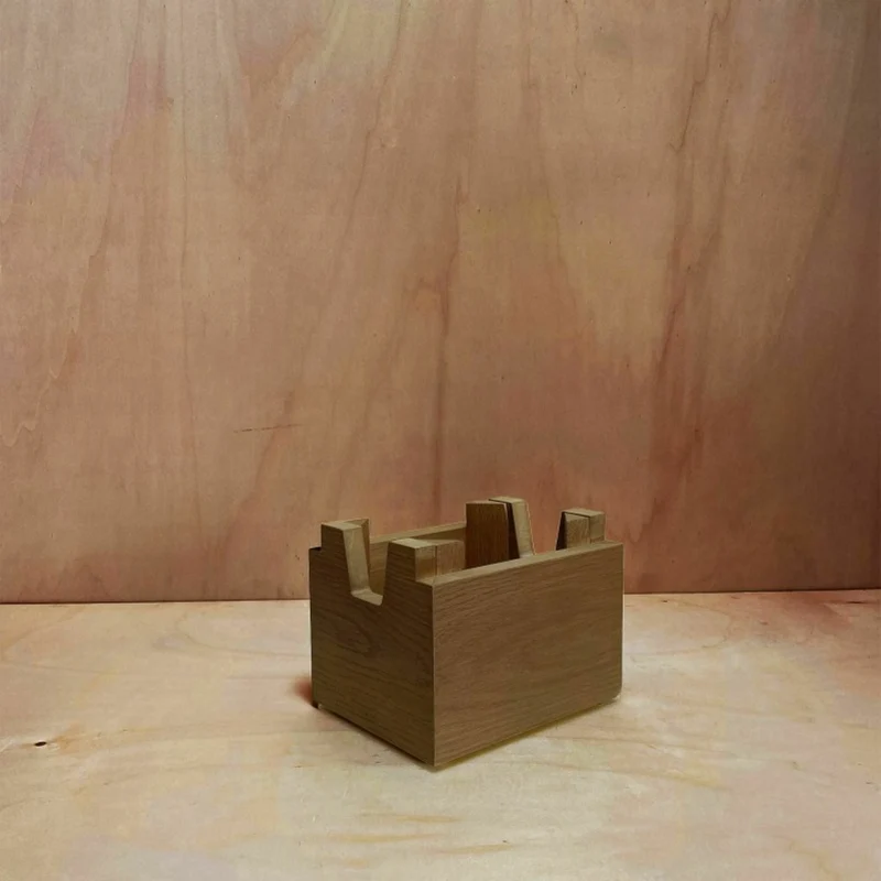 Pièce de connexion en Iroko - Gabrielle Paris