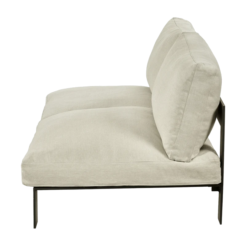 Banc d'intérieur deux places avec coussins couleur ivoire 182 X 91 X 58 B. Mombaers - Serax