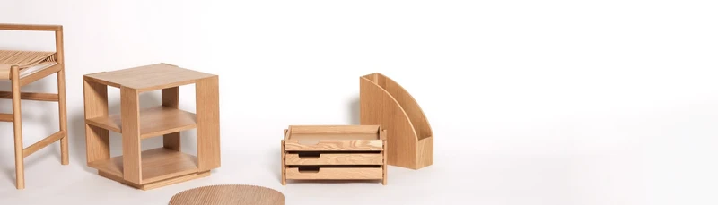Table d'appoint en chêne Merge - Hübsch