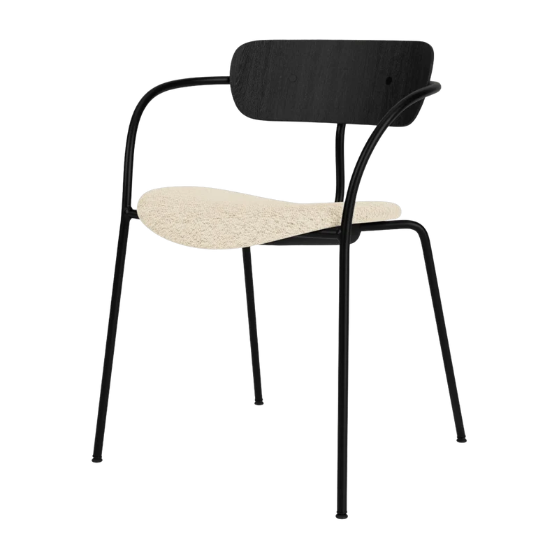 Chaise avec accoudoirs en tissu beige Karakorum et chêne noir AV4 Pavilion - &tradition