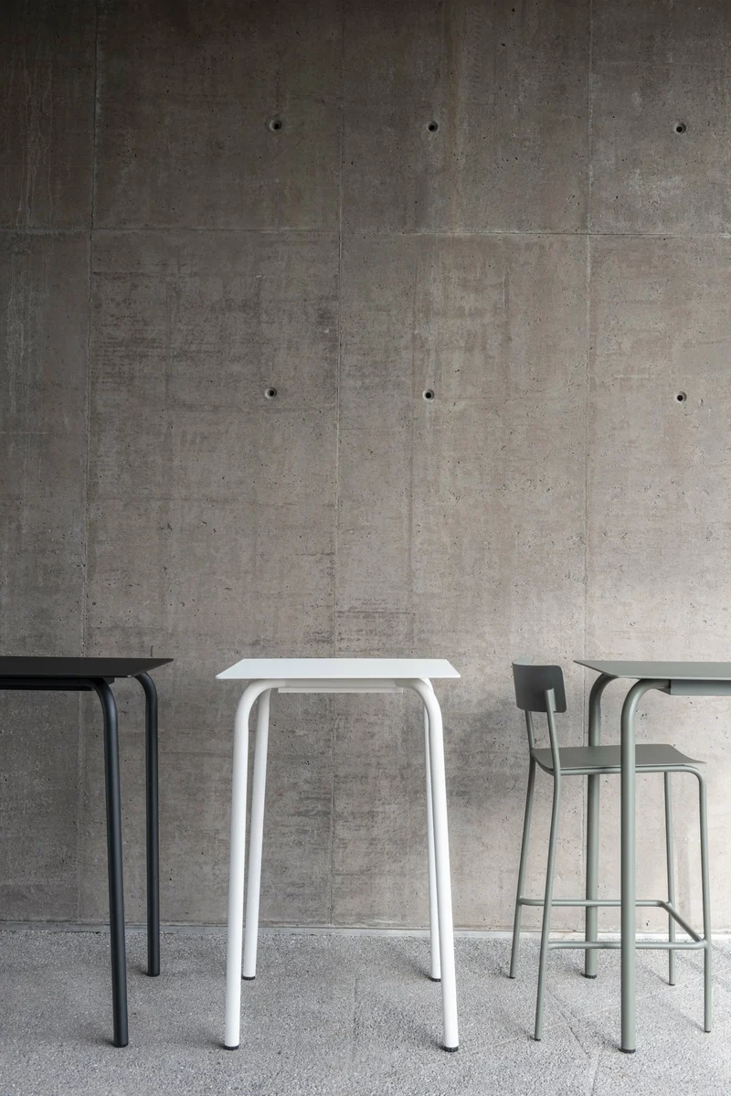 Table de bar vert August - Serax