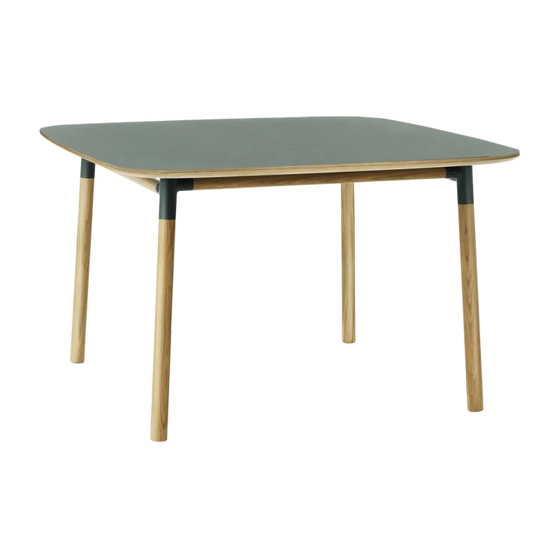 Table à manger carrée en chêne et lino vert 120 x 120 cm Form - Normann Copenhagen