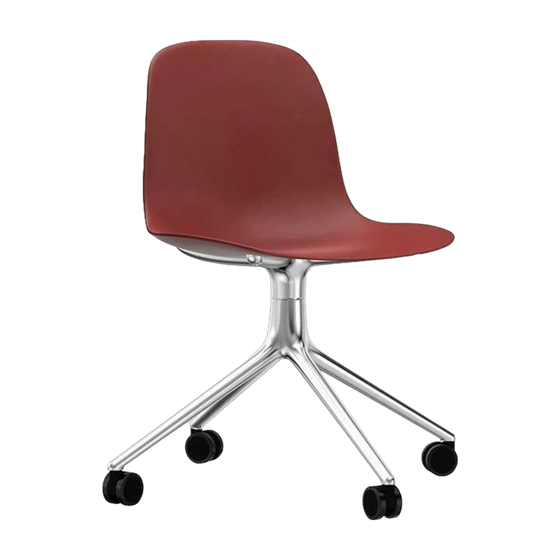Chaise de bureau à roulettes en polypropylène rouge Swivel 4W rouge - Normann Copenhagen