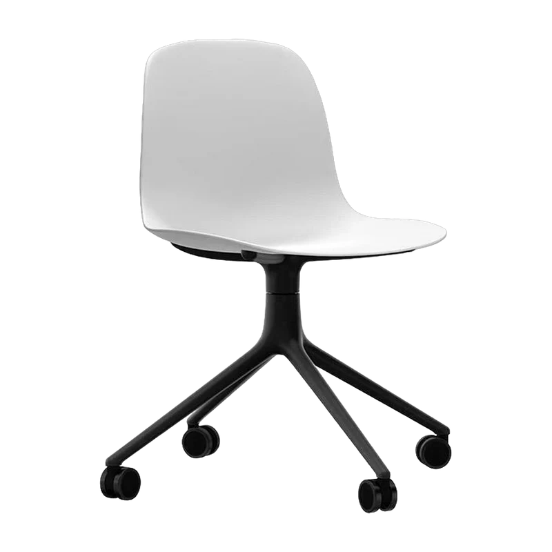 Chaise roulante en aluminium noir et pp Form - Normann Copenhagen
