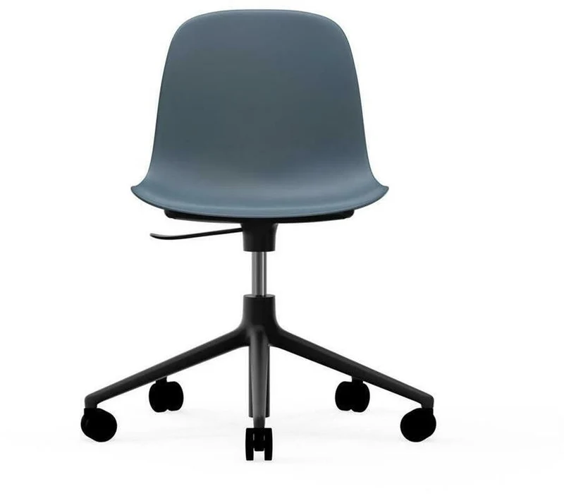 Chaise de bureau réglable à roulettes en pp bleue et noire Swivel 5W bleu - Normann Copenhagen