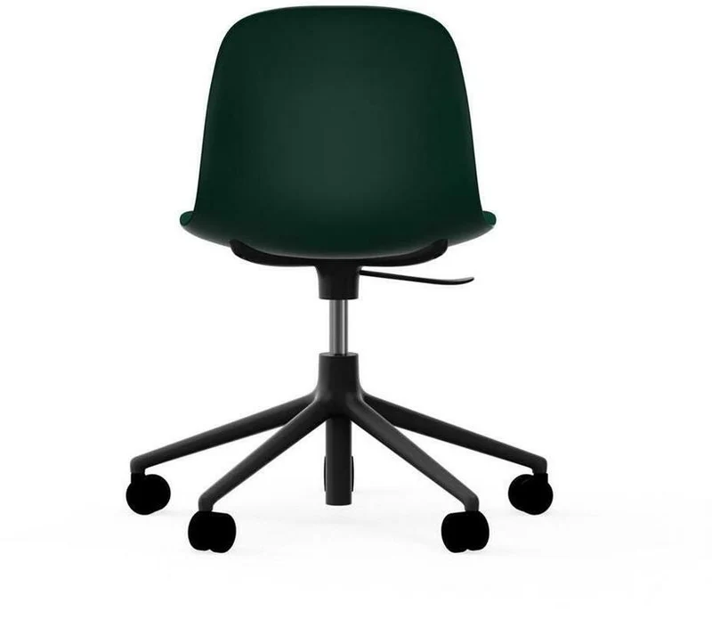 Chaise de bureau réglable à roulettes en pp verte et base noire Swivel 5W vert - Normann Copenhagen