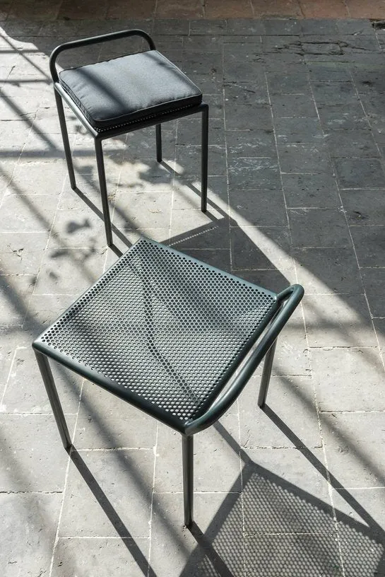 Tabouret de jardin en acier vert 52 cm Fontainebleau - Serax
