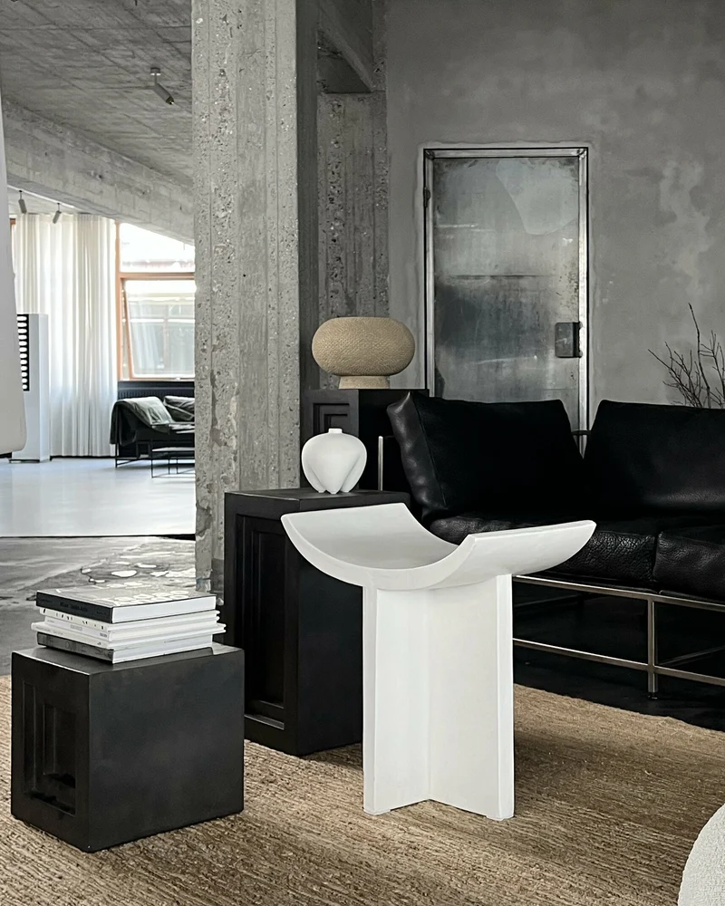 Tabouret en béton blanc 60 x 25 cm Brutus - 101 Copenhagen