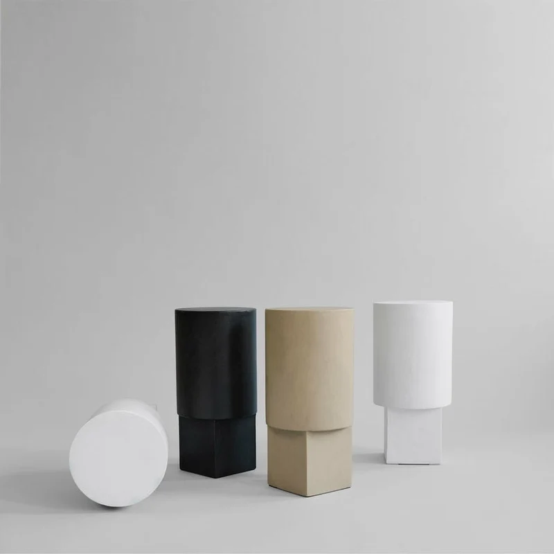 Table d'appoint en béton beige sable 25 x 25 cm Column - 101 Copenhagen
