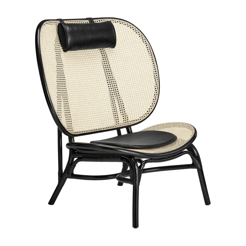 Fauteuil en osier noir et coussins en cuir noir Nomad - NORR11