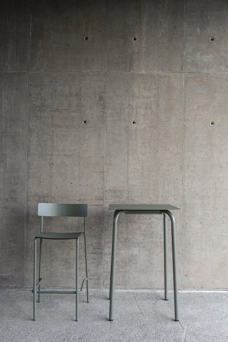 Chaise de bar en aluminium vert August - Serax