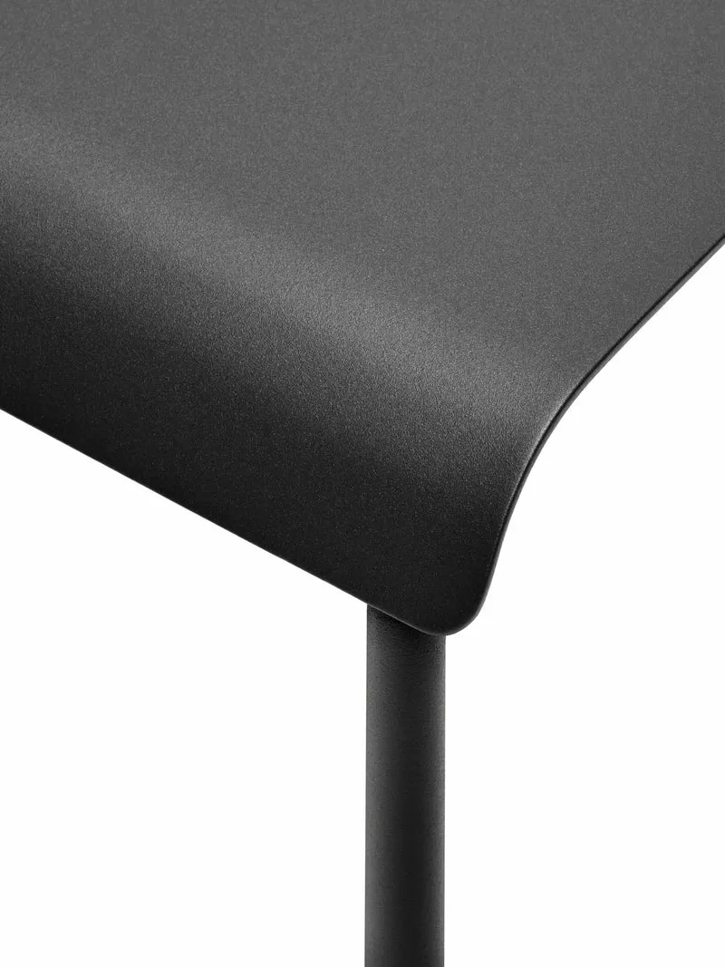 Tabouret en aluminium noir August - Serax