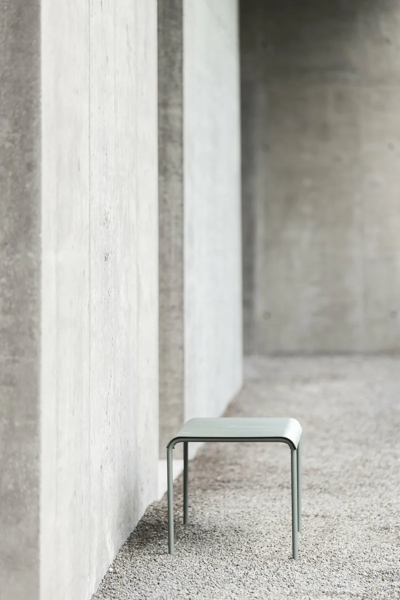 Tabouret en aluminium vert August - Serax