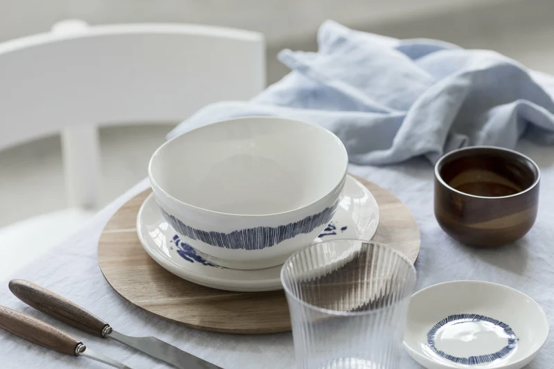 Bol L blanc avec motif bleu Feast - Serax