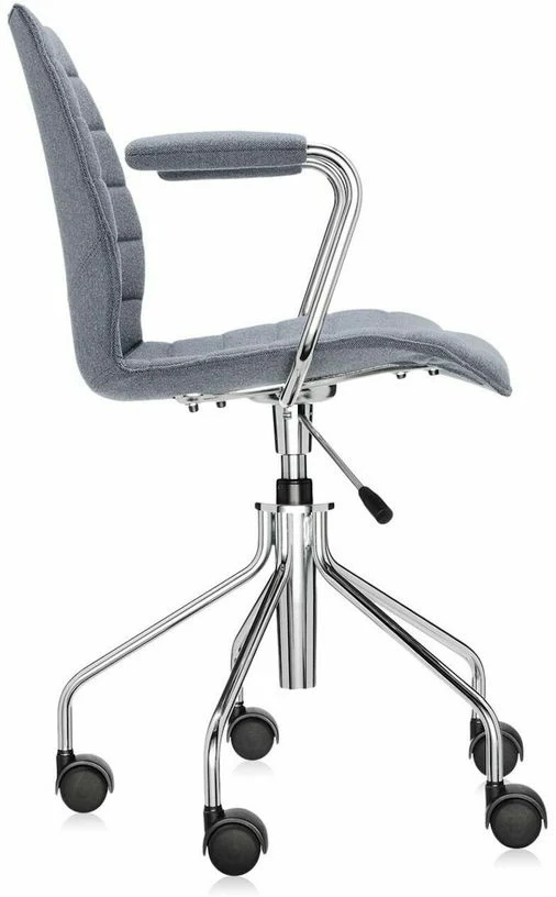 Chaise grise à roulettes avec accoudoirs Maui Soft Trevira - Kartell