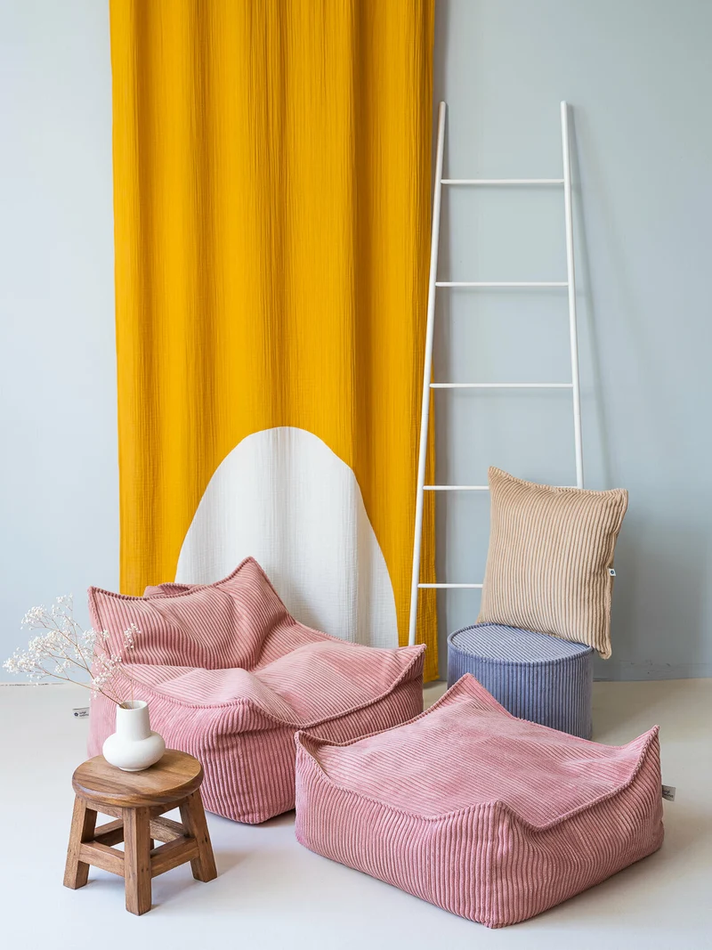 Pouf fauteuil en velours côtelé rose 80 x 70 cm - Wigiwama