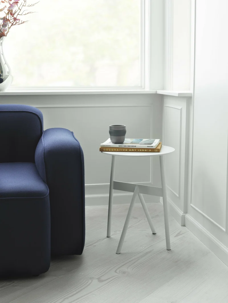 Table d'appoint en acier blanc Ø37cm Stock blanc - Normann Copenhagen