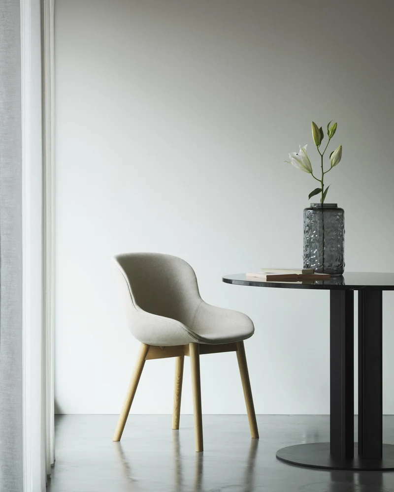 Table à manger en marbre noir 110cm Scala Marble - Normann Copenhagen