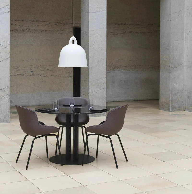 Table à manger en marbre noir 110cm Scala Marble - Normann Copenhagen