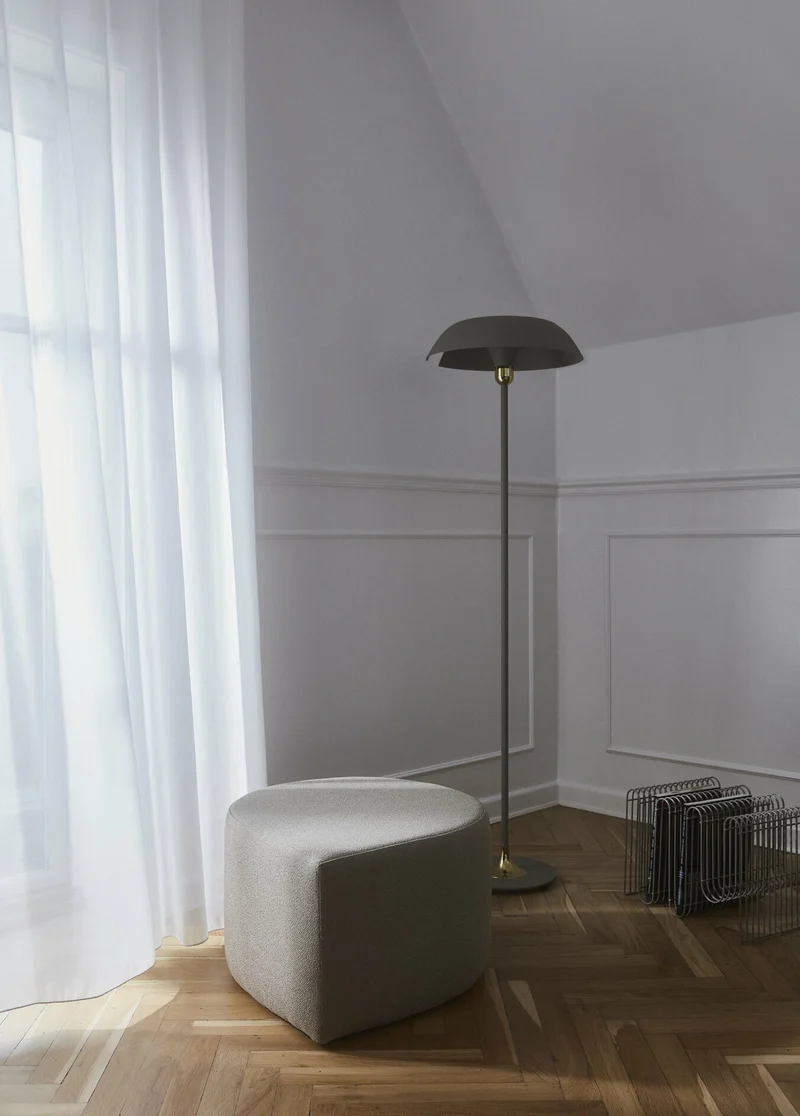 Pouf en bouclé taupe 70 x 60 cm Stilla - AYTM