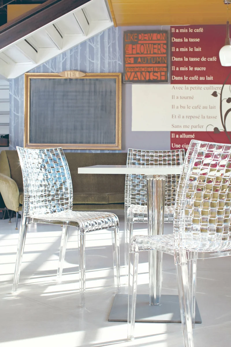 Chaise transparente empilable Ami Ami - Kartell