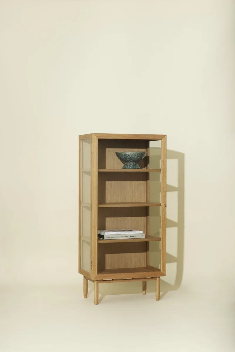 Cabinet en bois de chêne naturel et verre Kaiser - Hübsch