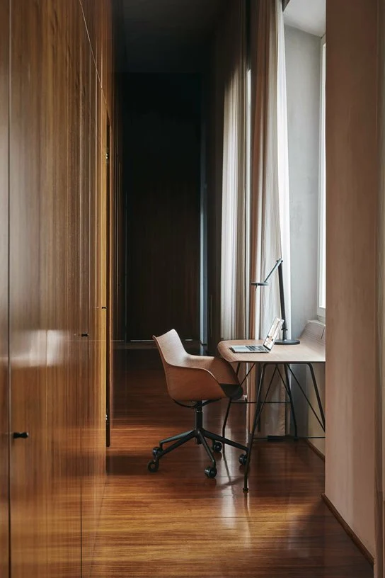 Chaise à roulettes en bois clair Q/Wood - Kartell